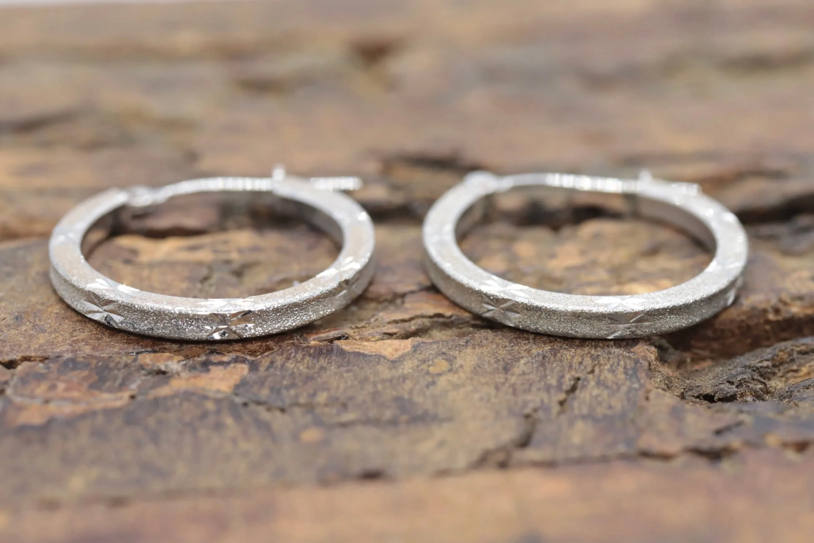 14k White Gold HOOP Earrings. 14k Hoop Textured Engraved thin dangle earrings. st58/65