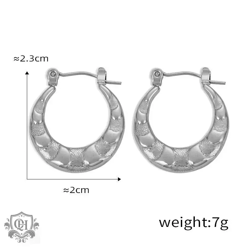 18K gold trendy personality geometric U-shaped earrings with texture design