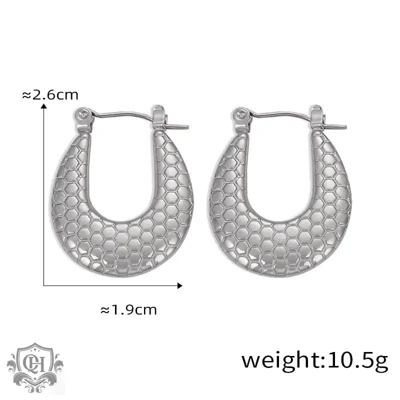 18K gold trendy personality geometric U-shaped earrings with texture design