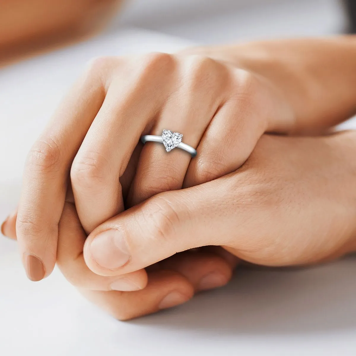18K White Gold Heart Shape Center  Pinched Comfort Fit Claw Prong Solitaire Engagement Ring