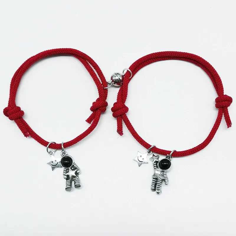 2pieces Couple Magnet Attract Each Other Creative  Bracelet