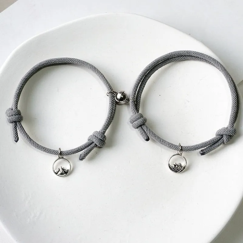 2pieces Couple Magnet Attract Each Other Creative  Bracelet
