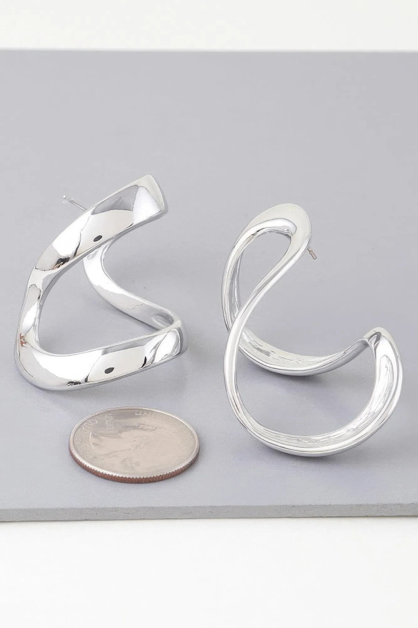 Abstract Shiny Bend Earrings