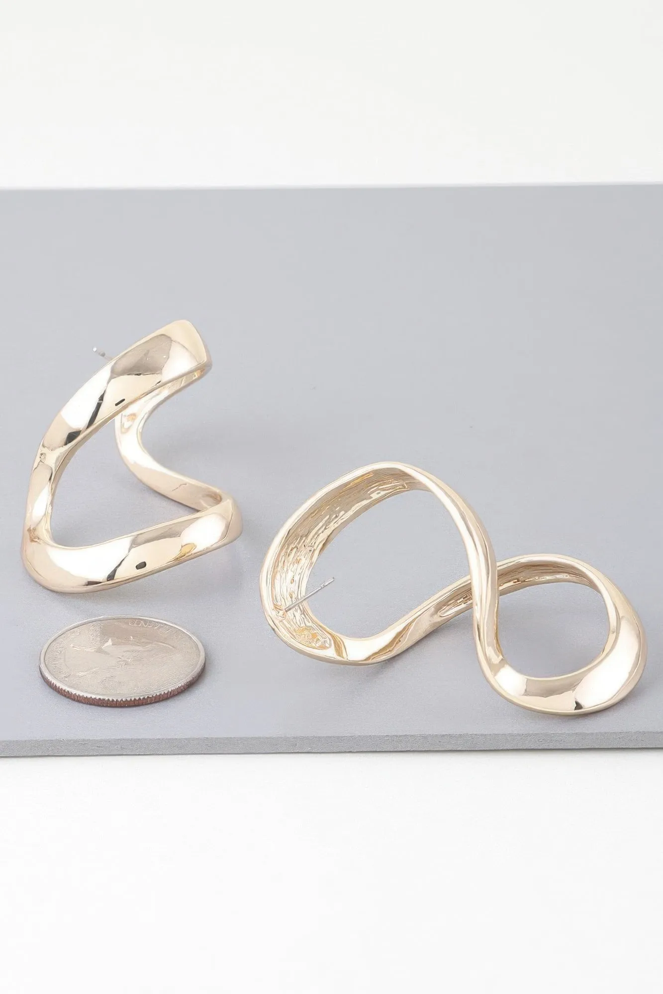 Abstract Shiny Bend Earrings