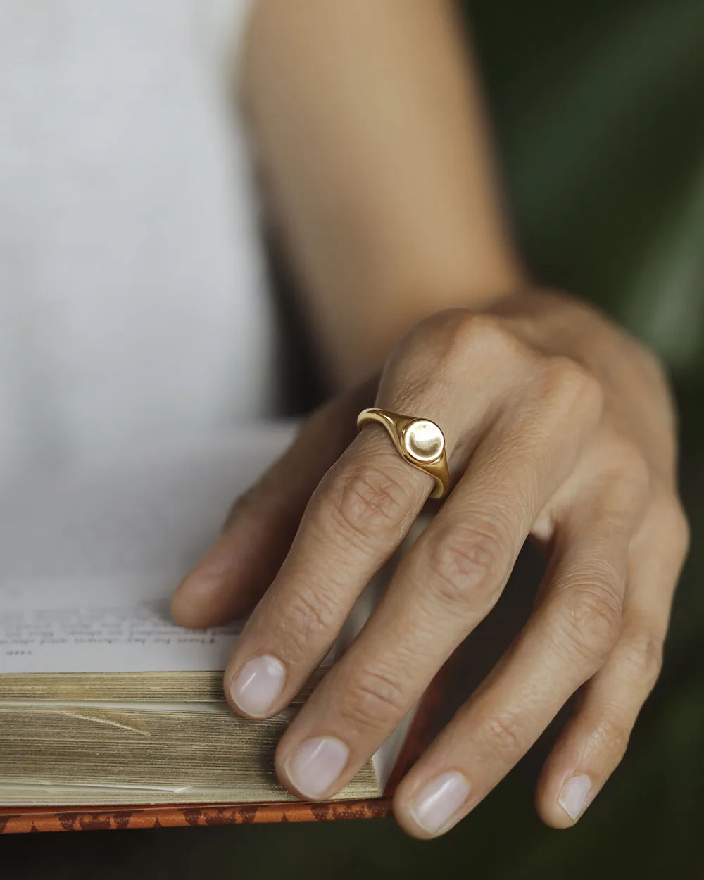 Button Ring
