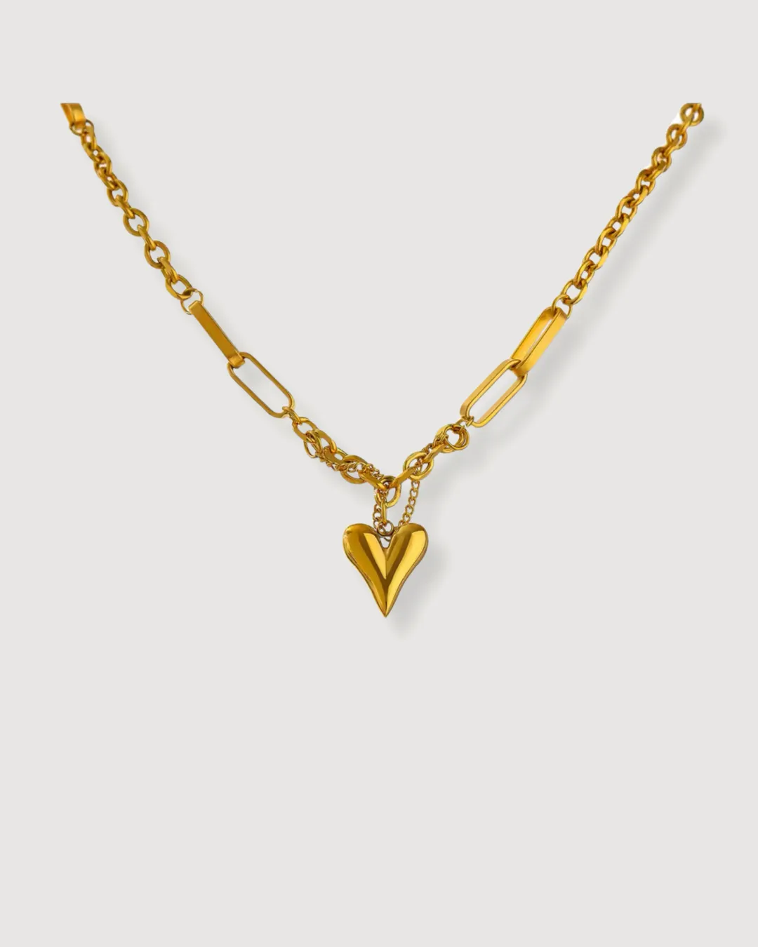 CUPID HEART CHAIN NECKLACE GOLD