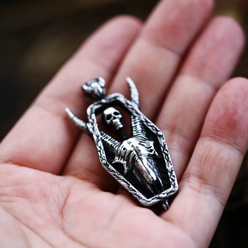 Dark Dynasty - Gothic Skull Titanium Steel Pendants by The Nevermore