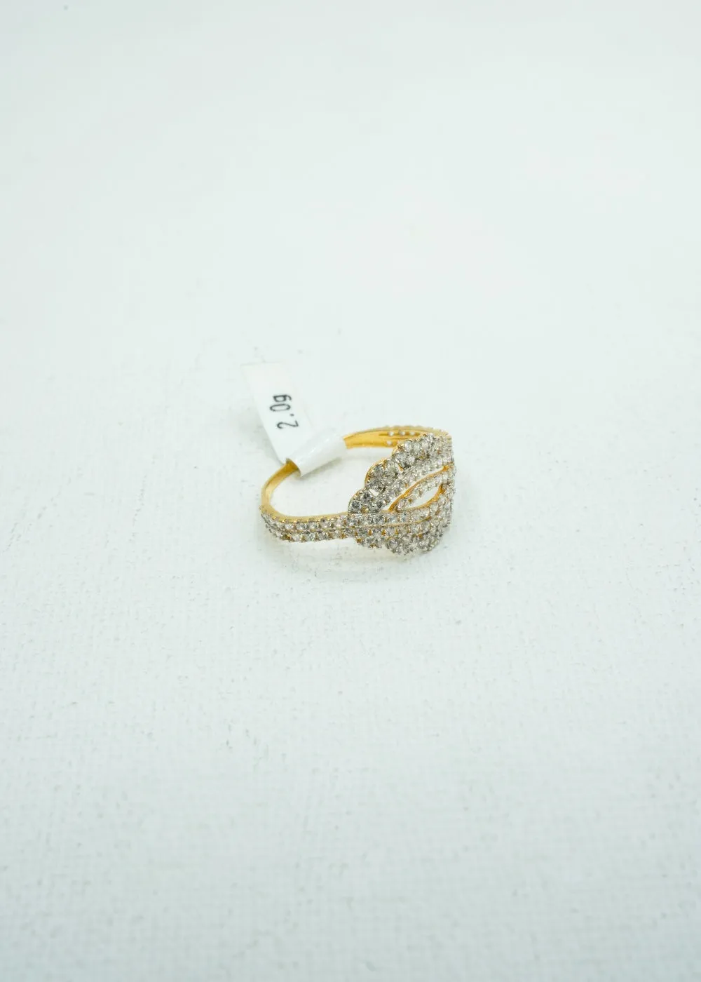 Diamond embellished yellow gold ring