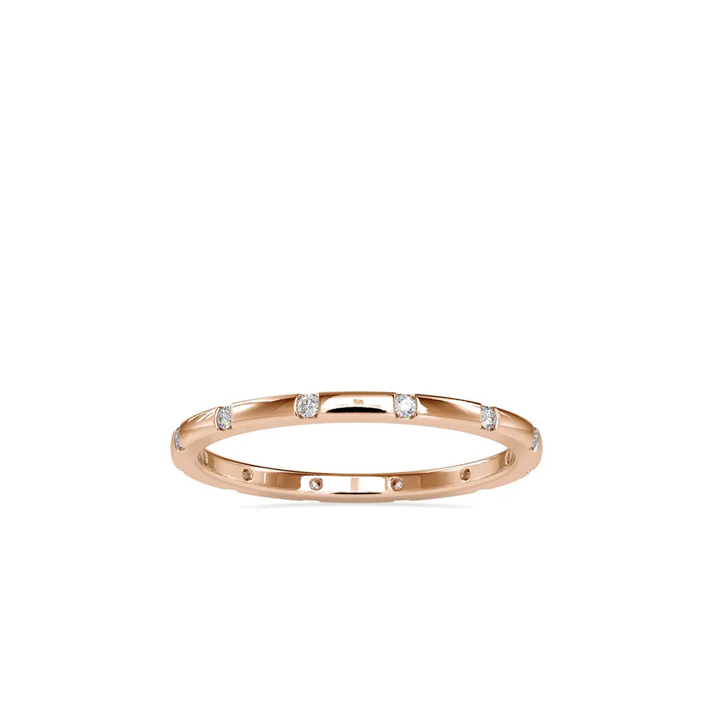 DiamondAura Flush Gold Band