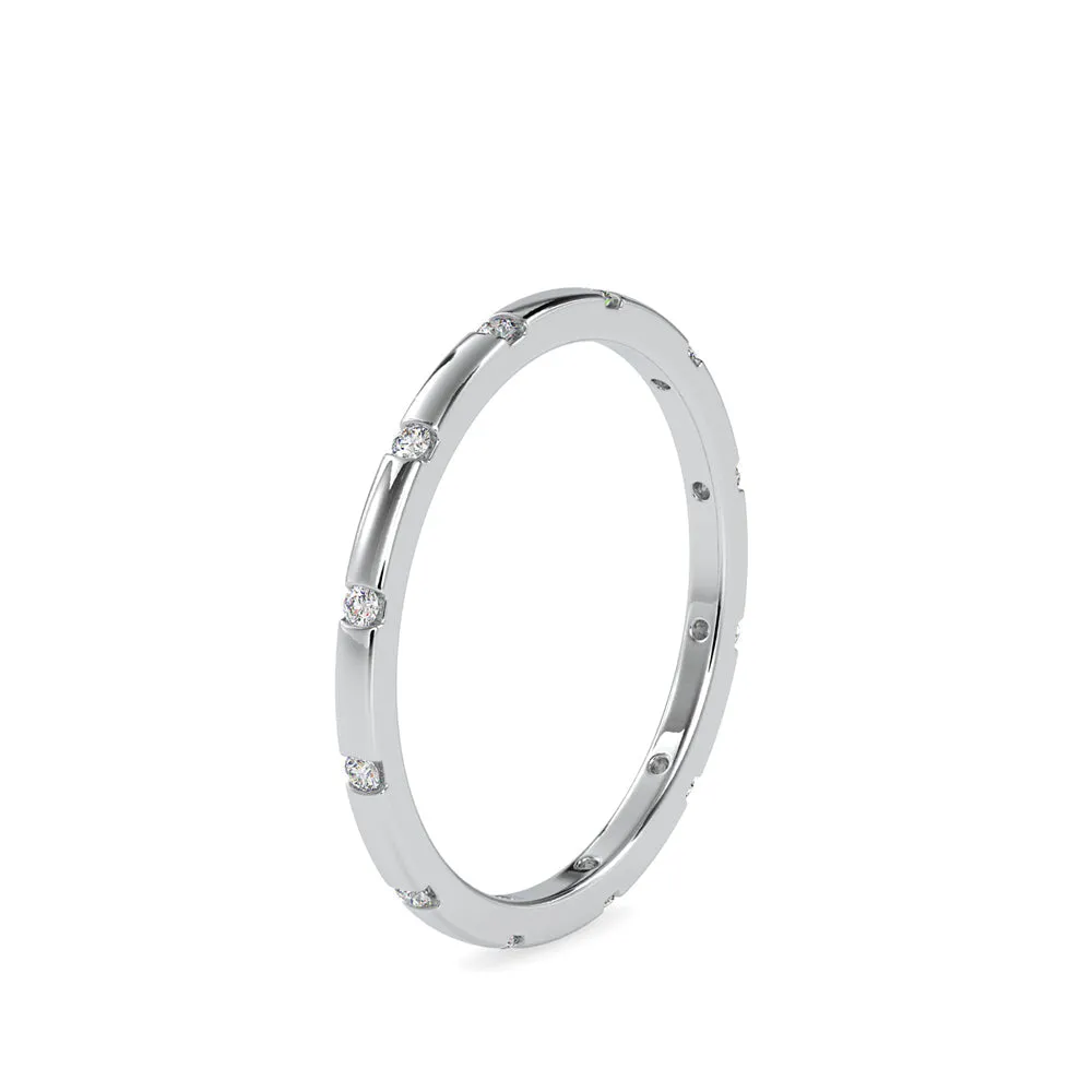 DiamondAura Flush Gold Band