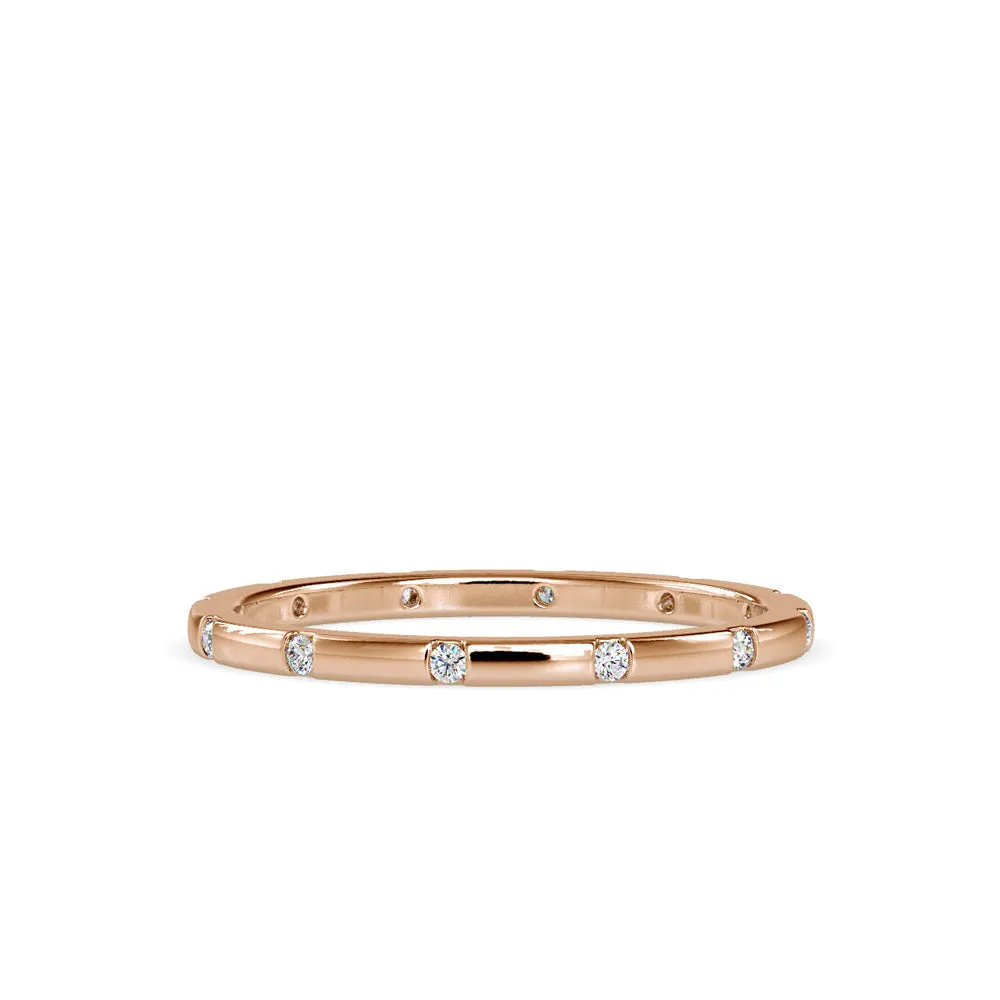 DiamondAura Flush Gold Band