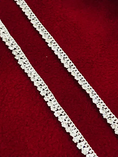 Exquisite Silver Color Anklets With Stone Work For Women