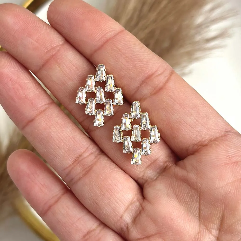 Gilda Studs