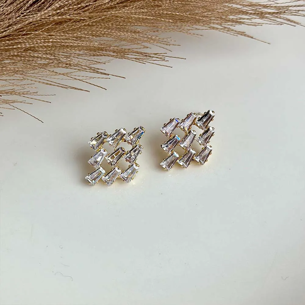 Gilda Studs