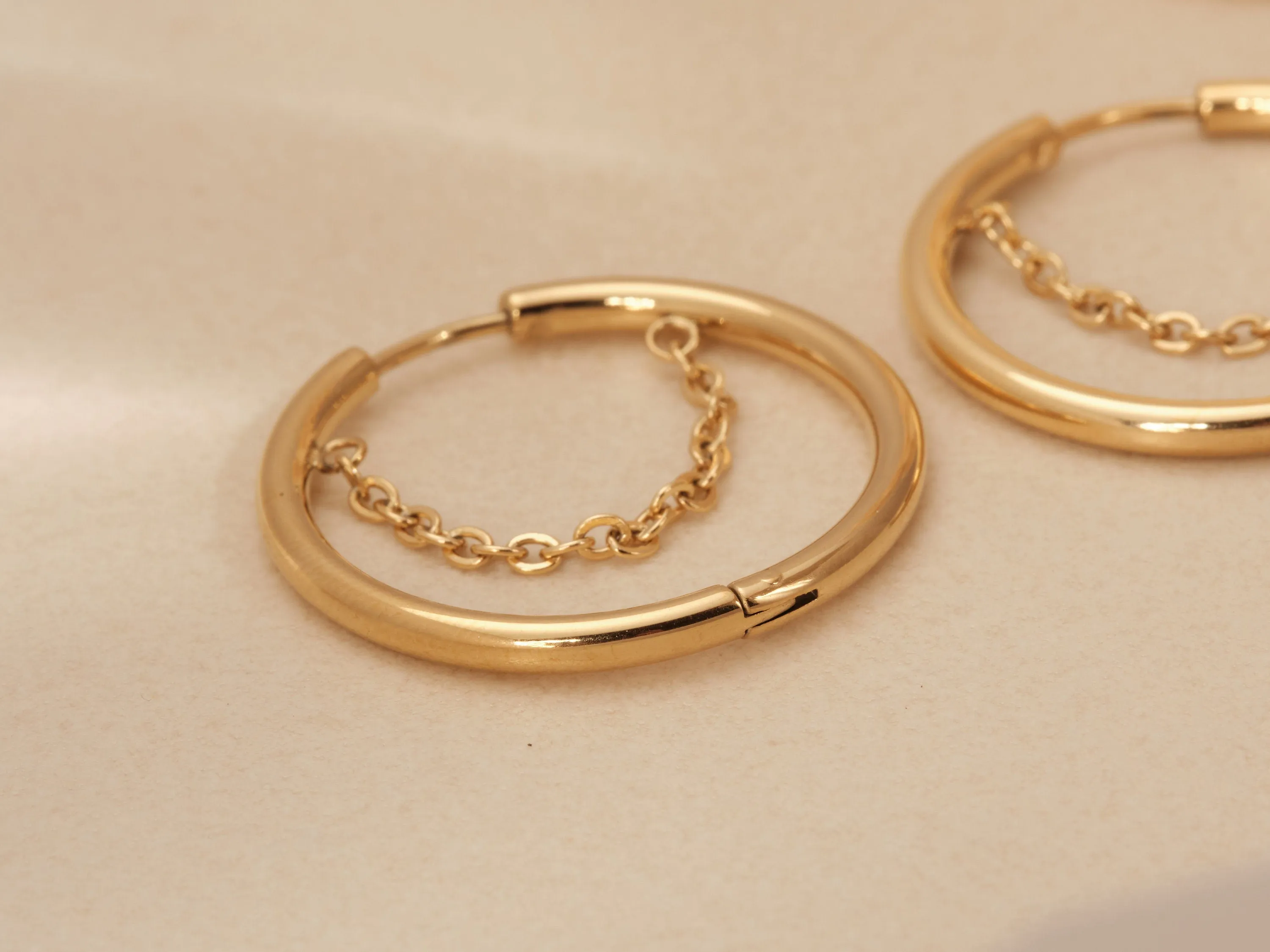 Gold Chain Huggies, Gold Huggies, Gold Hoop Earrings, Gold Earrings, Gold Hoops, Gold Hoop Huggies, Gold Chain Hoops, Gold Chain Earrings