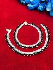 Gorgeous Chain Alloy Anklet With Black Beads For Women