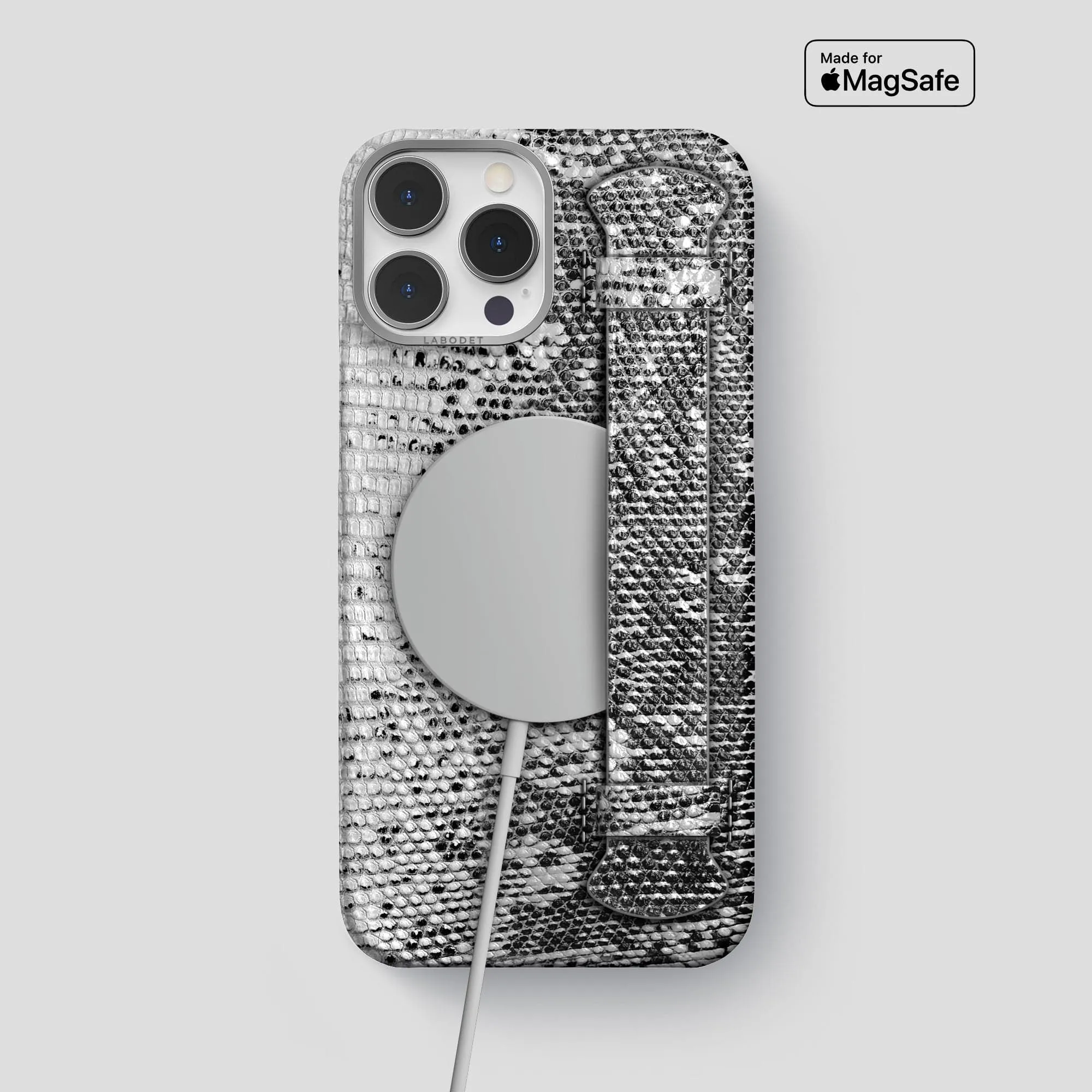 Handle Case For iPhone 15 Pro Max In Himalayan Lizard