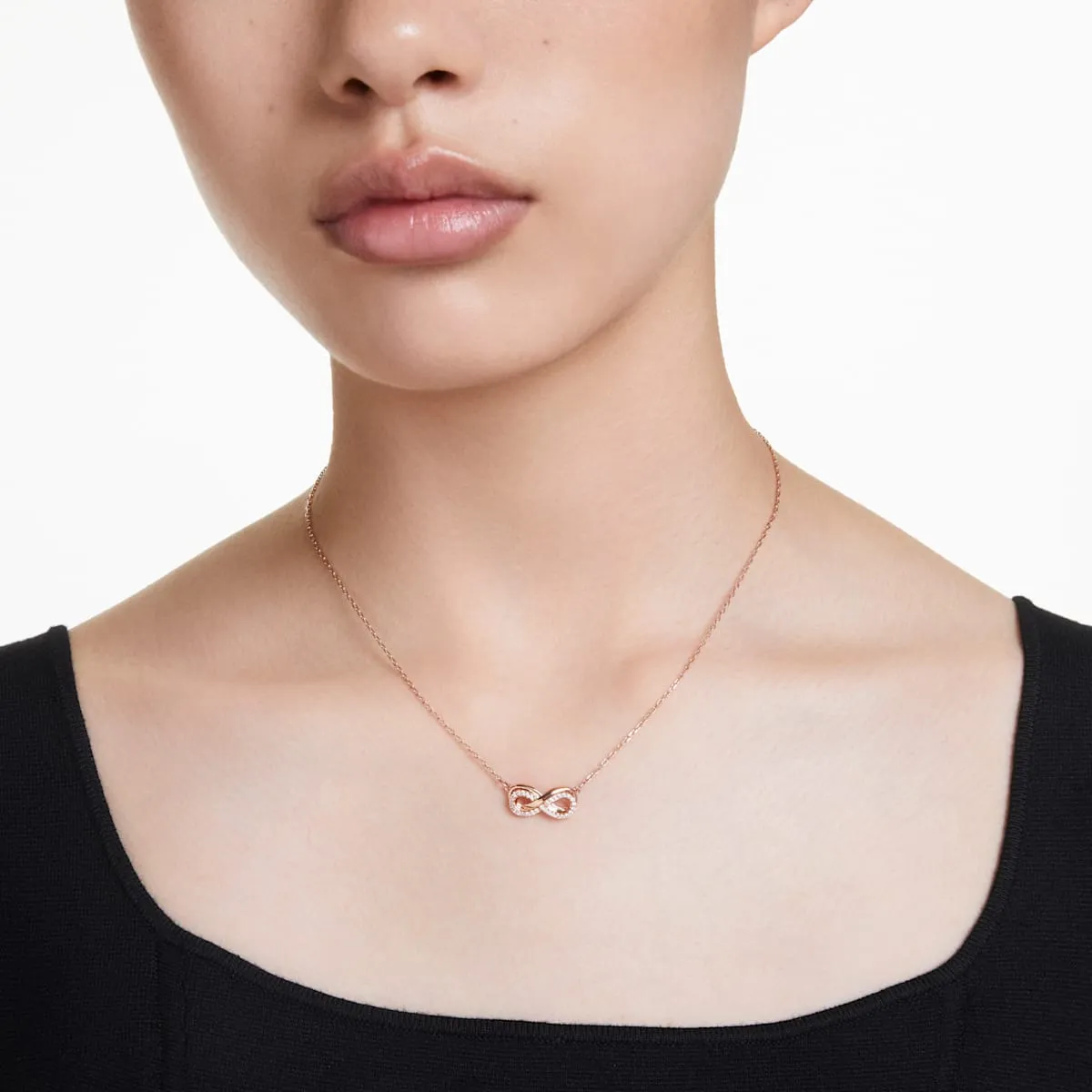 Hyperbola Pavé Pendant - 2 colours