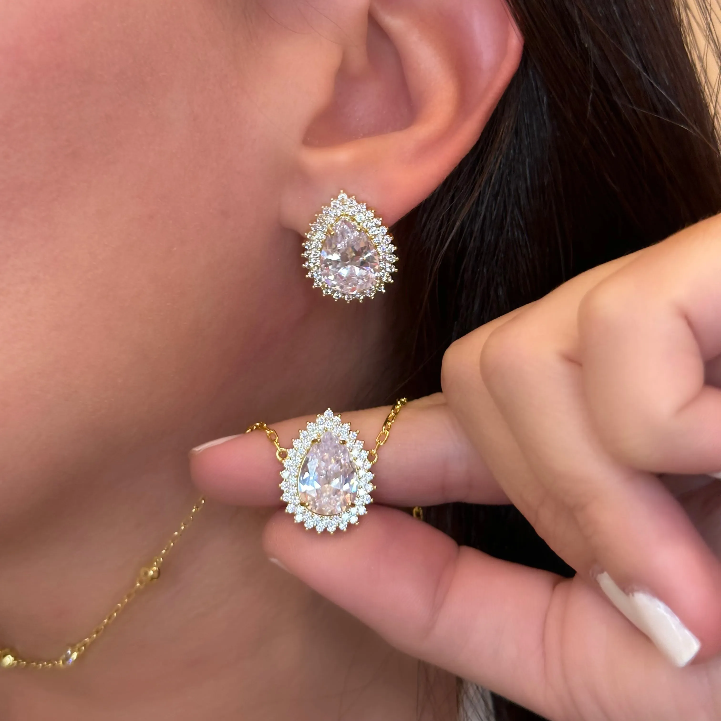 LUXURIOUS DROP SET | Double 18K Gold Plated