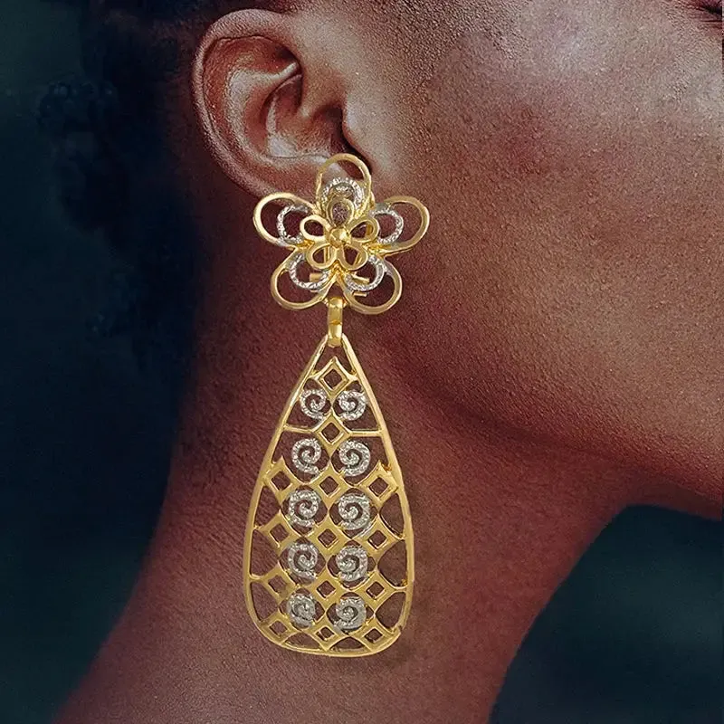 Luxurious Two-Tone Gold Drop Earrings