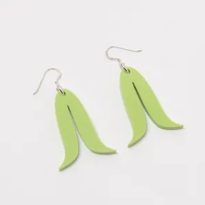 Mini Joined Feathers Earrings in Sour Apple