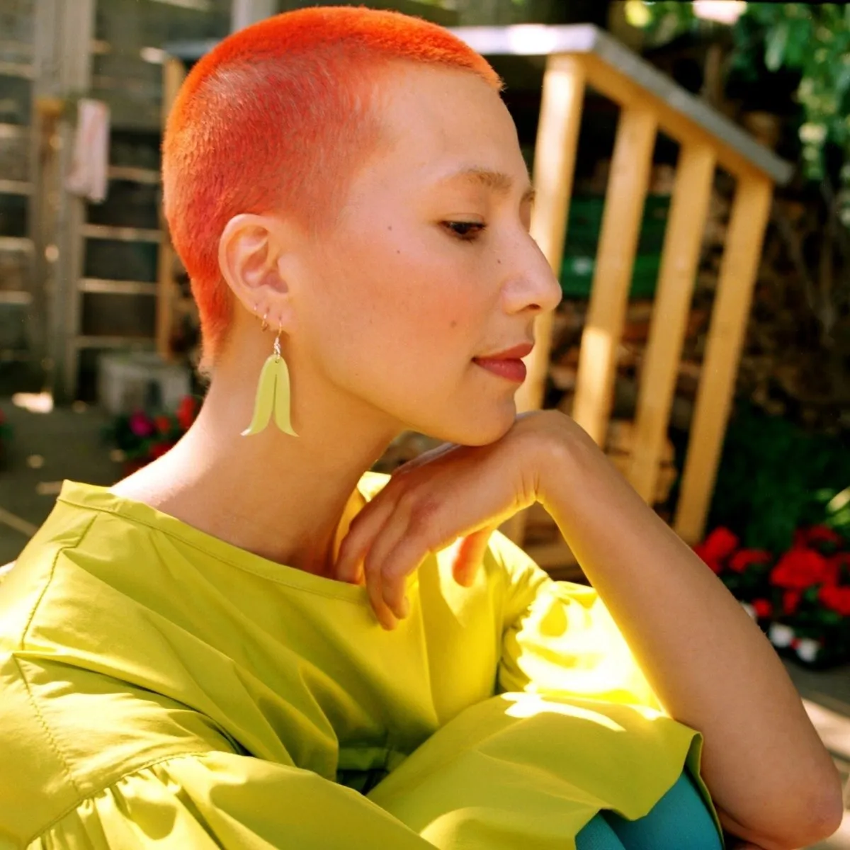 Mini Joined Feathers Earrings in Sour Apple