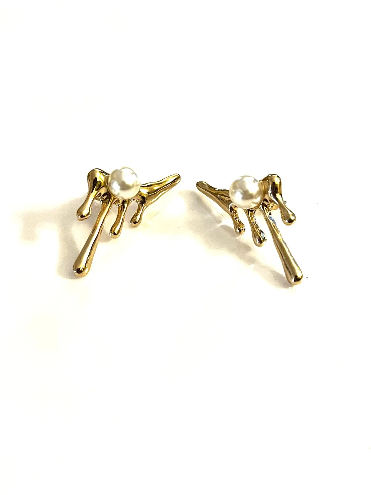 Modern Gold Pearls Earrings - Trio Earrings