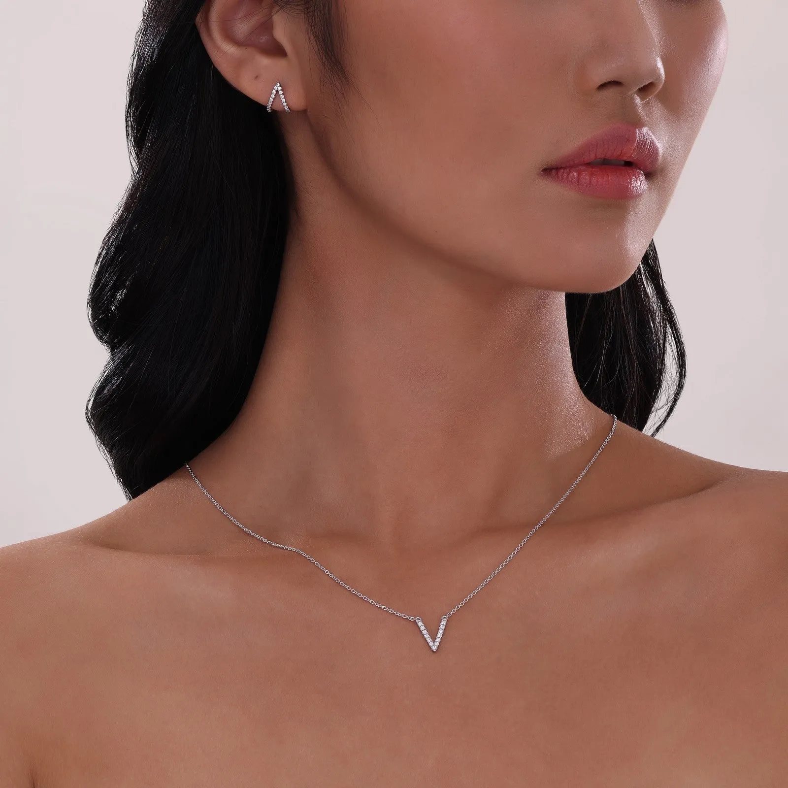 Modern V-Shaped Stud Earrings E2018CLP00