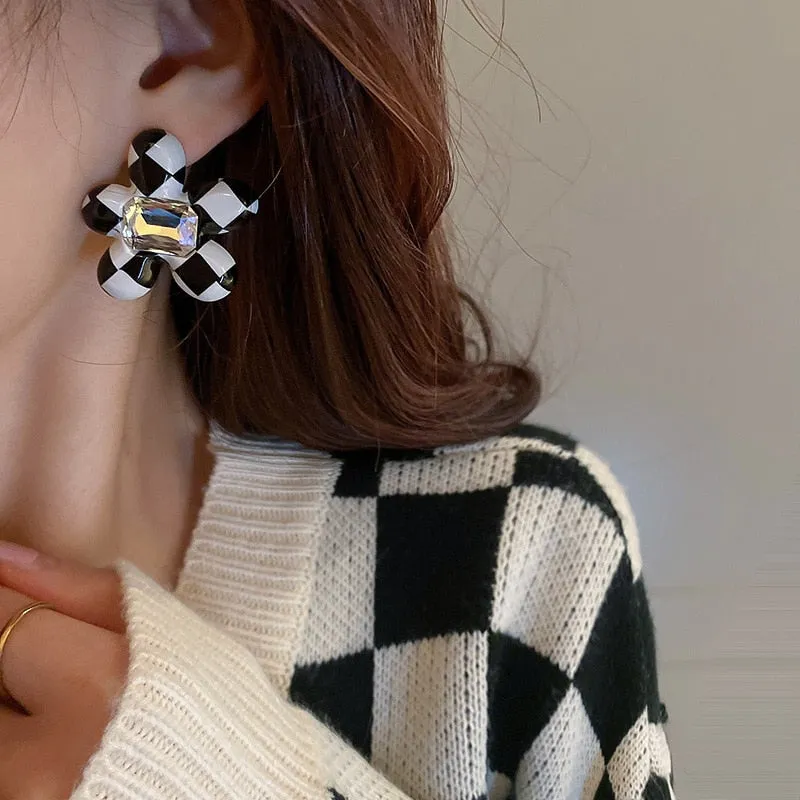 New Fashion Modern Big Stud Earrings