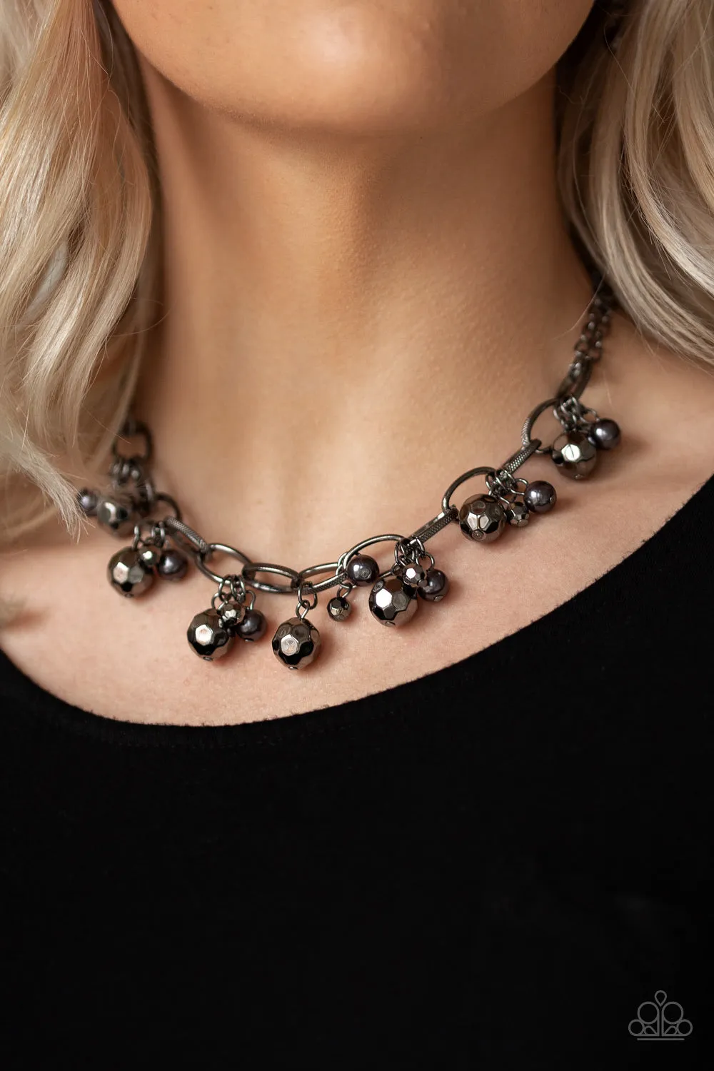 PAPARAZZI Malibu Movement - Black 1046