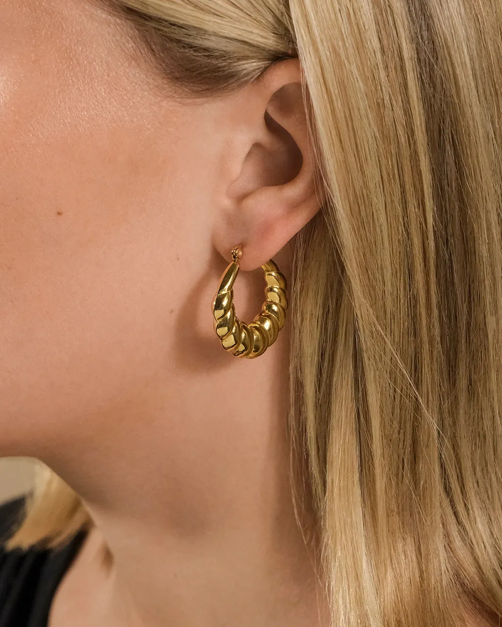 Piper Twisted Polished Hoop Earrings