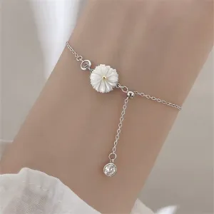 Shell Daisy Crystal