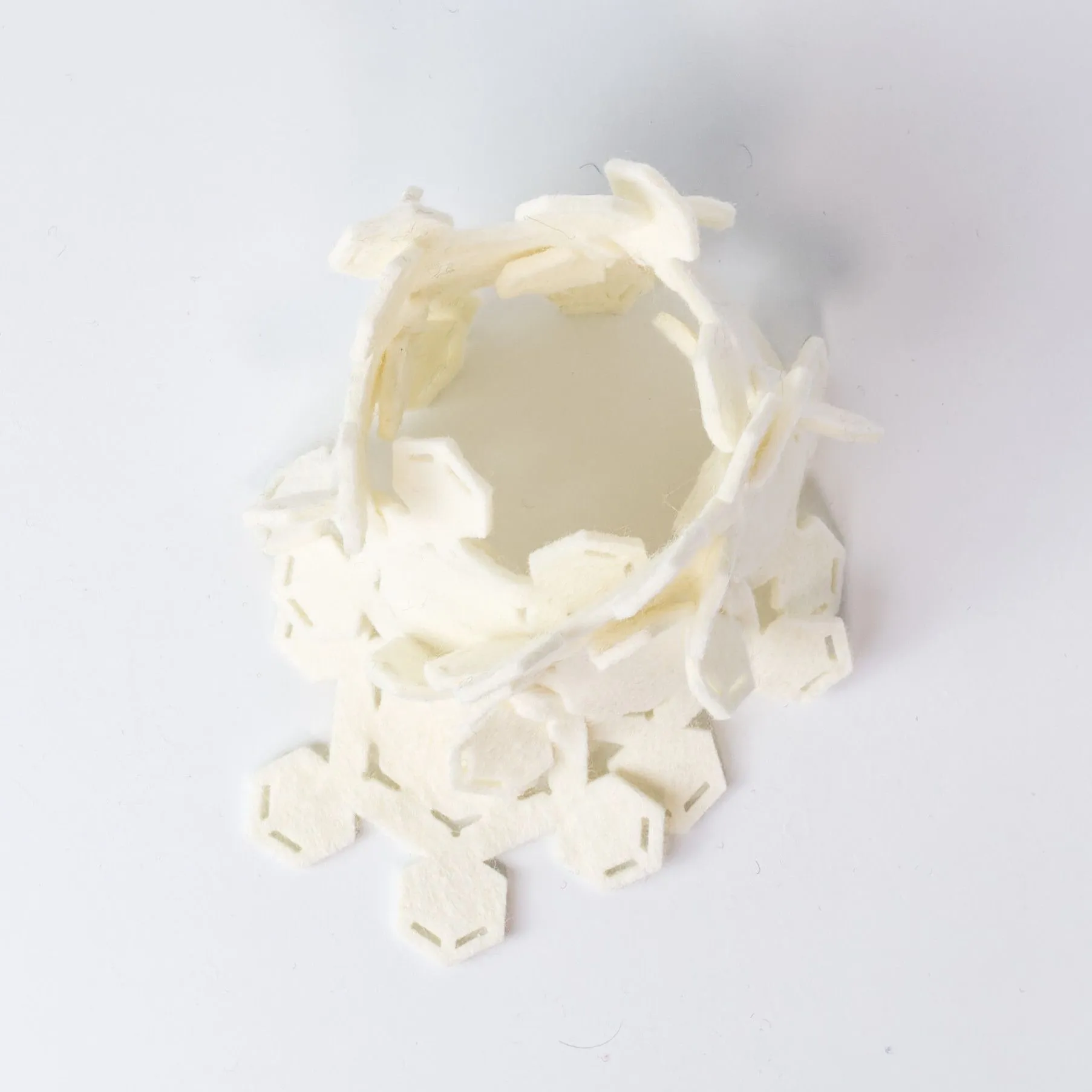 Snow-Covered Anklet R/L [Felt]