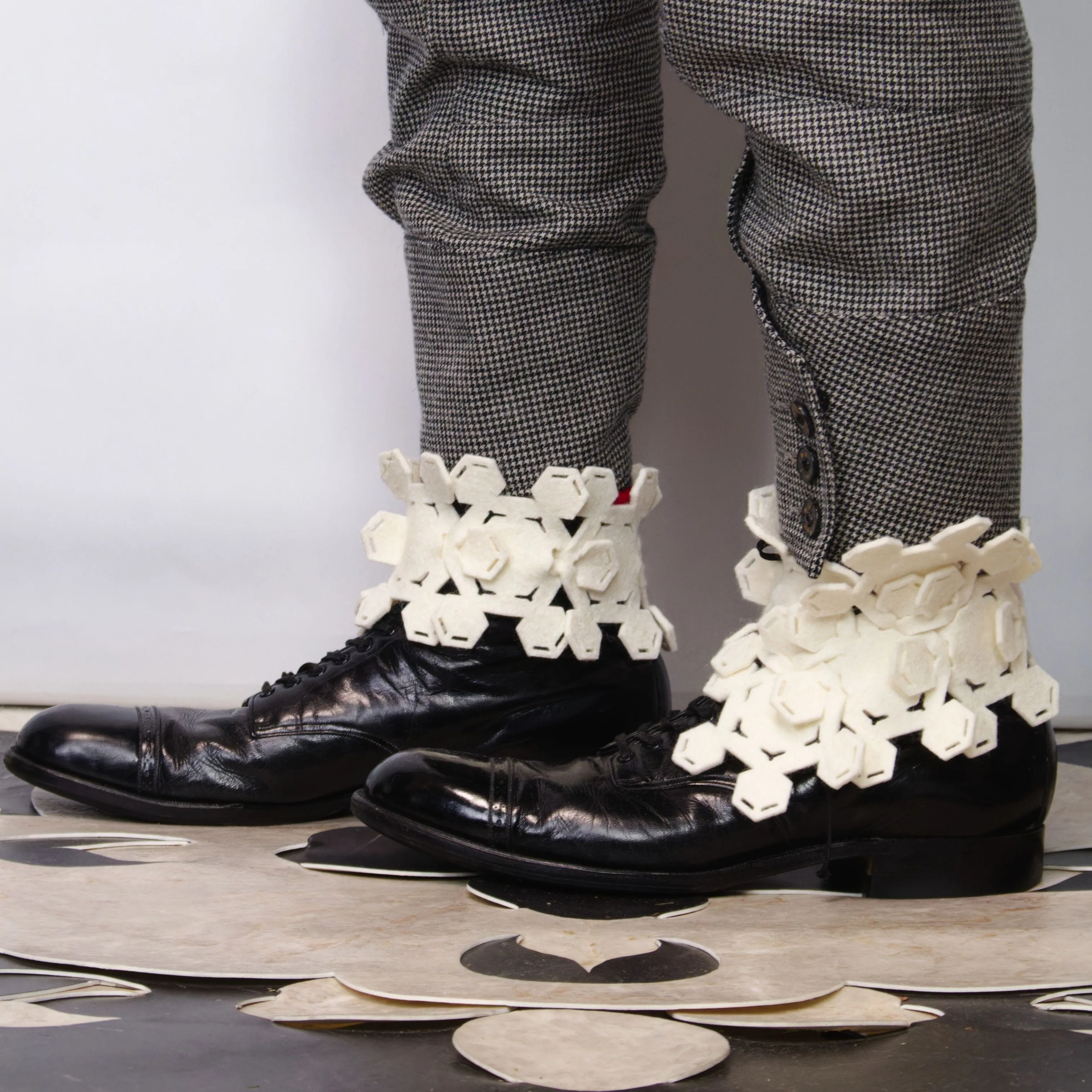 Snow-Covered Anklet R/L [Felt]