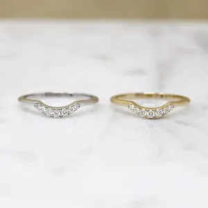 Sparkling Diamond Nesting Band in Recycled Gold