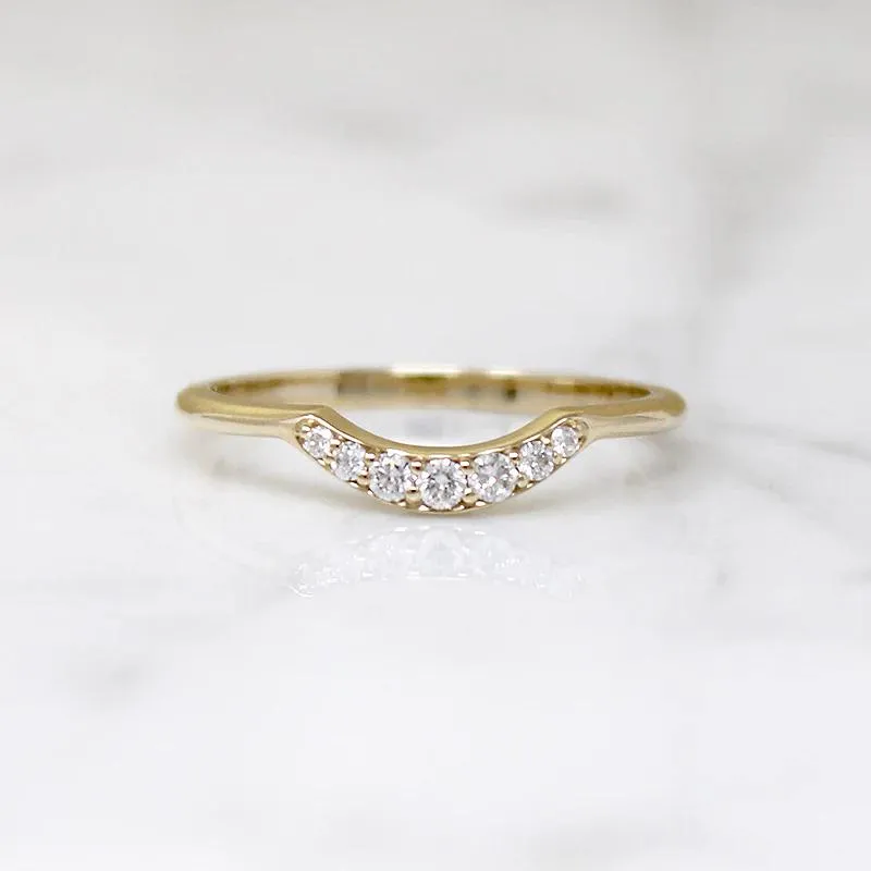Sparkling Diamond Nesting Band in Recycled Gold