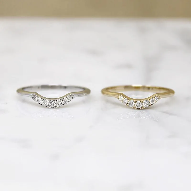 Sparkling Diamond Nesting Band in Recycled Gold