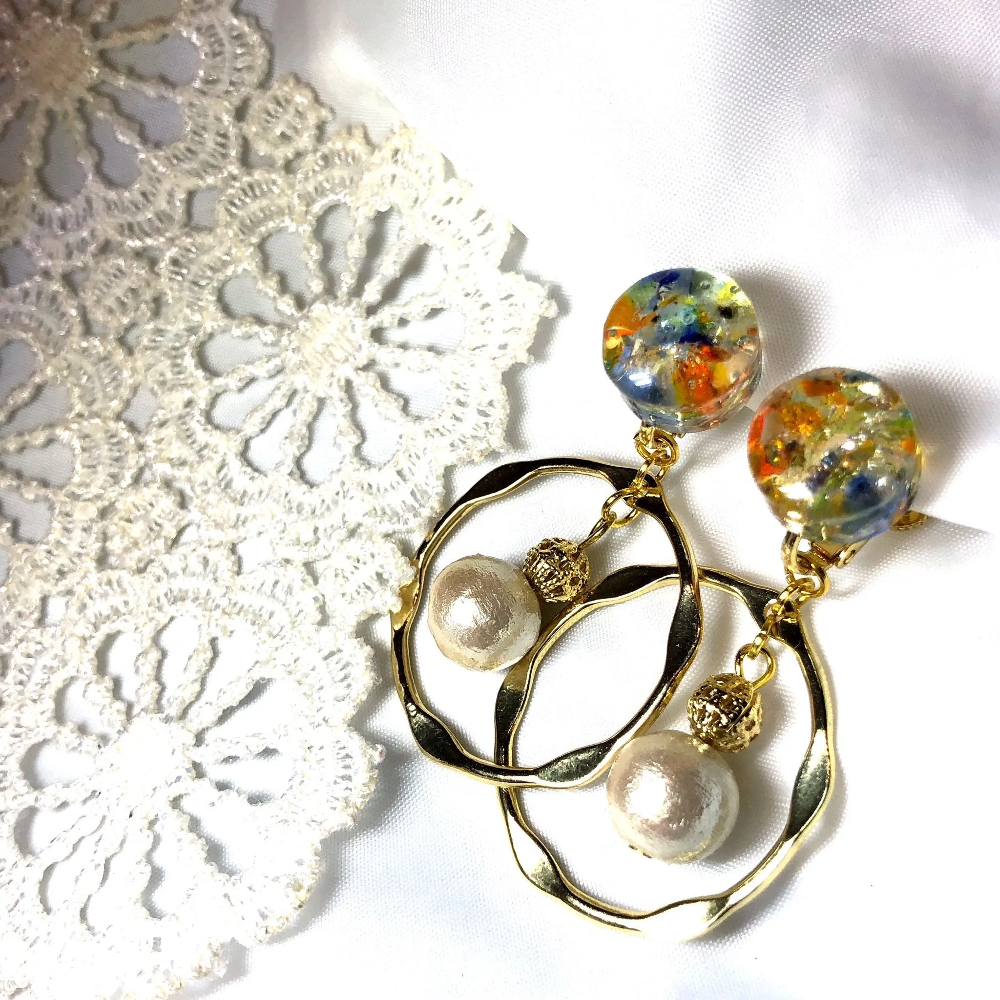 Suigetsu Hana ~ 2-way Pierced earrings with Ryukyu glass and cotton pearls