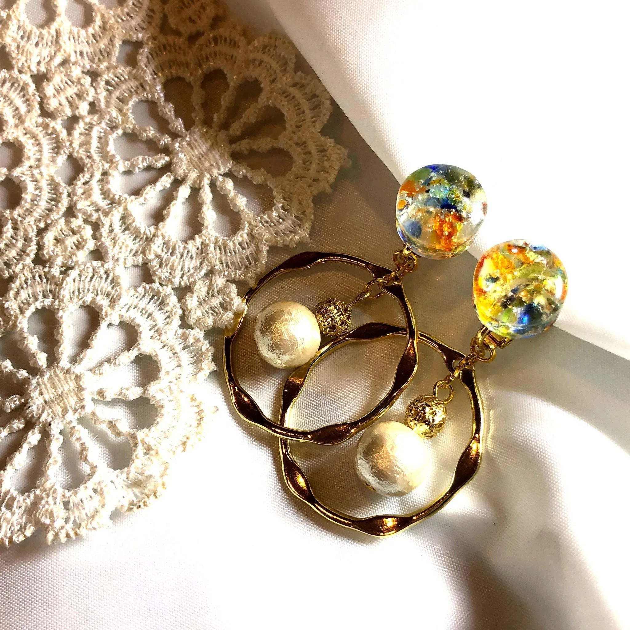 Suigetsu Hana ~ 2-way Pierced earrings with Ryukyu glass and cotton pearls